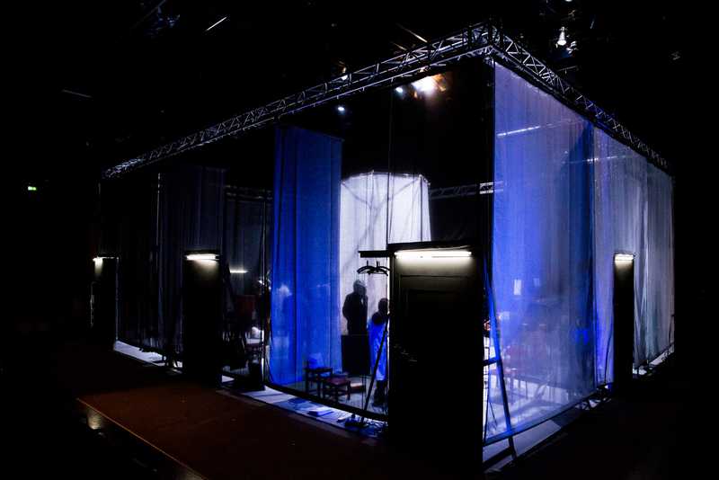 Game Over - Toto in action