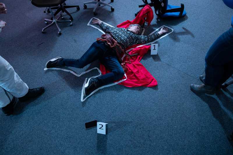 no work and all play - Toto in action